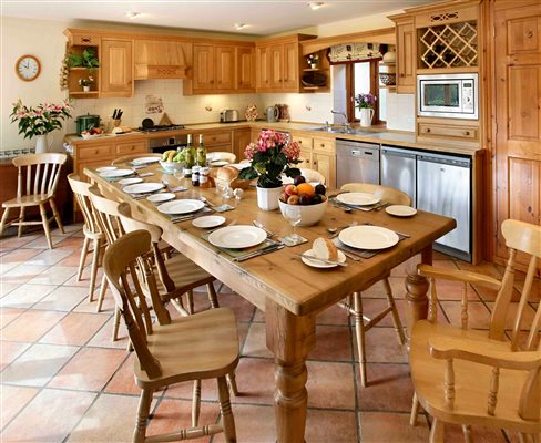 Great for entertaining, if you have booked other cottages 